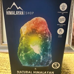 Natural Himalayan rock salt lamp.